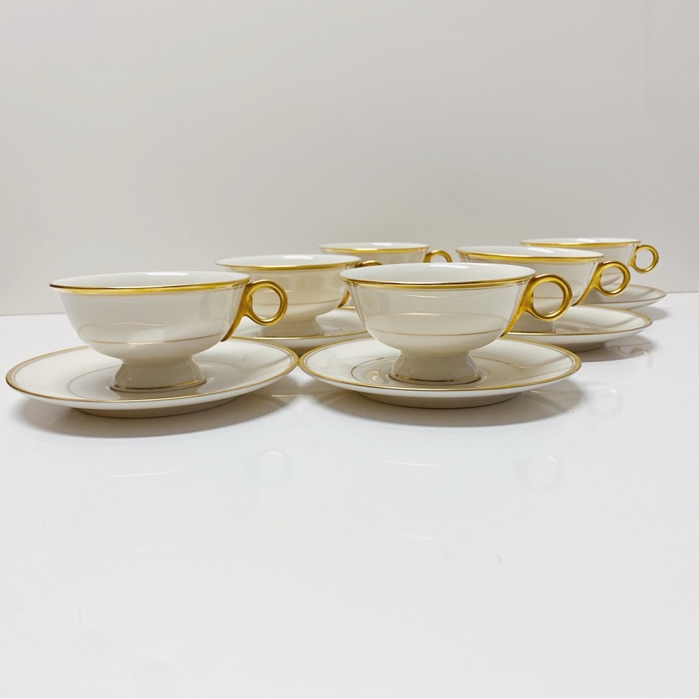Theodore Haviland New York Oxford Ivory Porcelain with Gold Leaf Trim Tea Cups